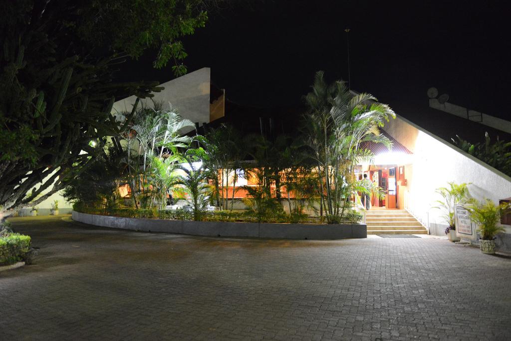 Morogoro Hotel Esterno foto