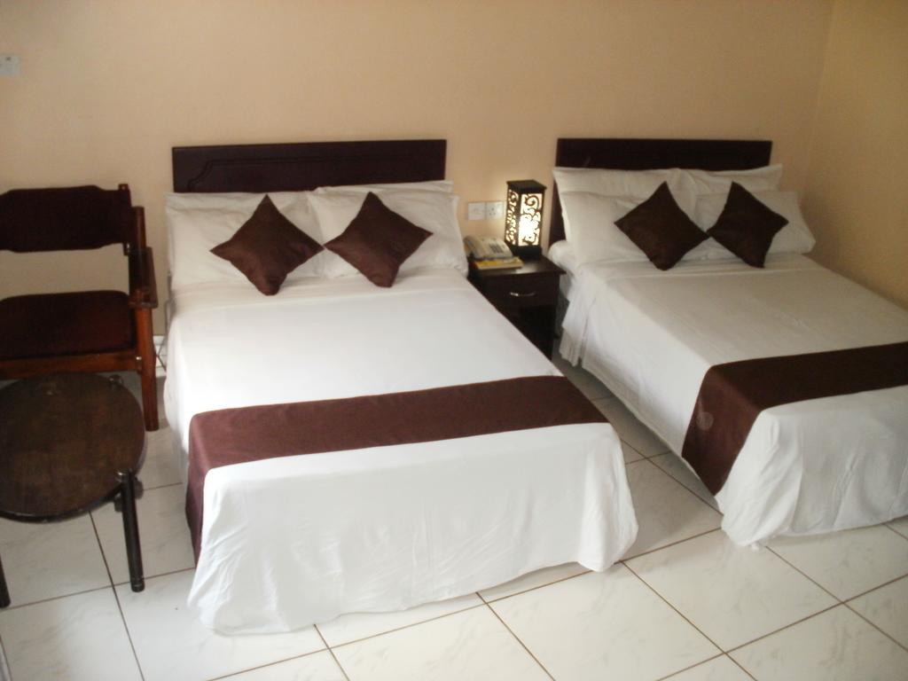 Morogoro Hotel Esterno foto